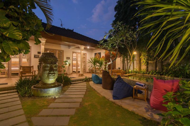 Bale Seminyak