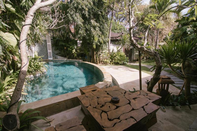 Bale Seminyak