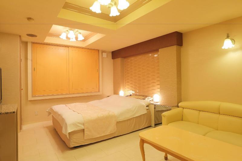 Hotel Olive Kyoto Yamashina - Adults Only