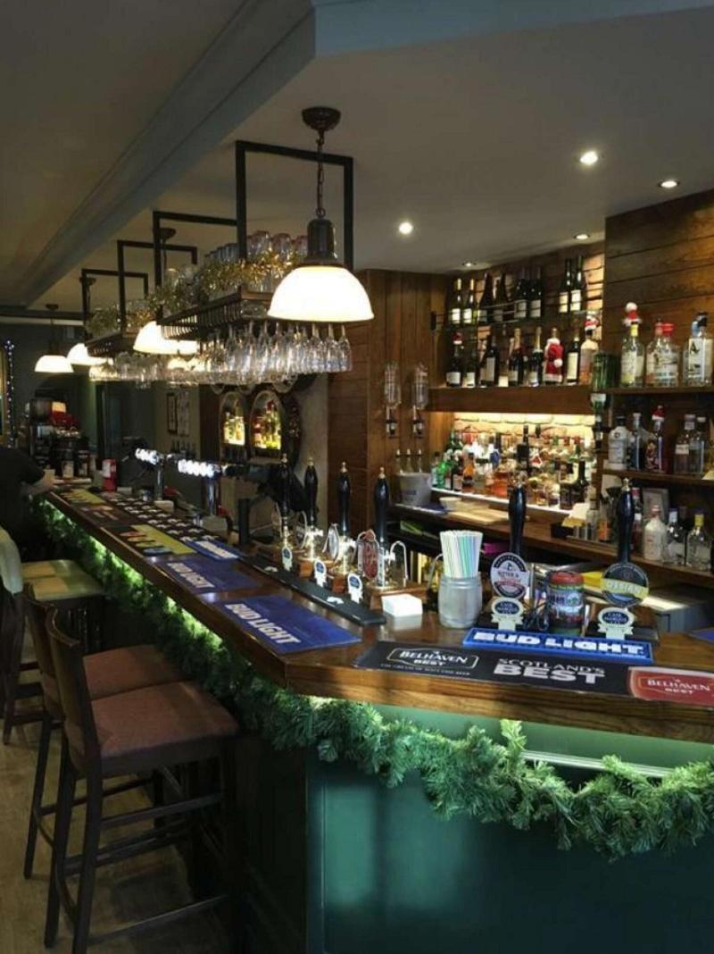 The Waverley Hotel