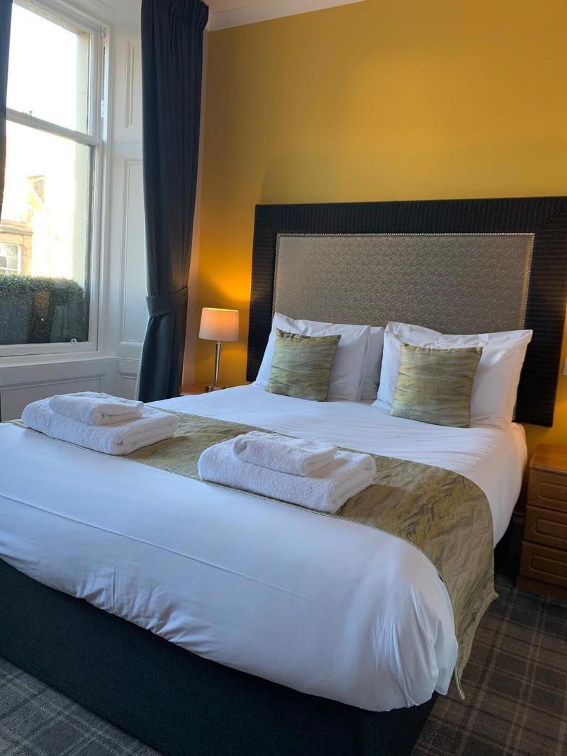 The Waverley Hotel