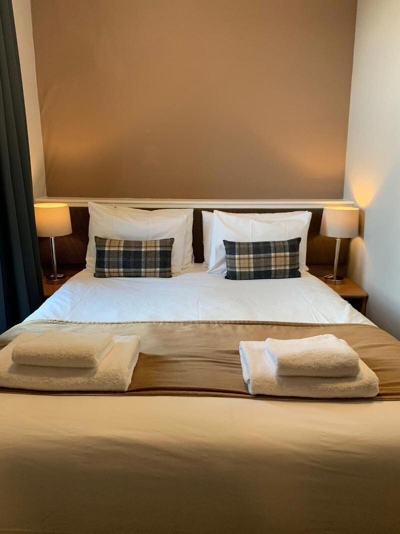 The Waverley Hotel