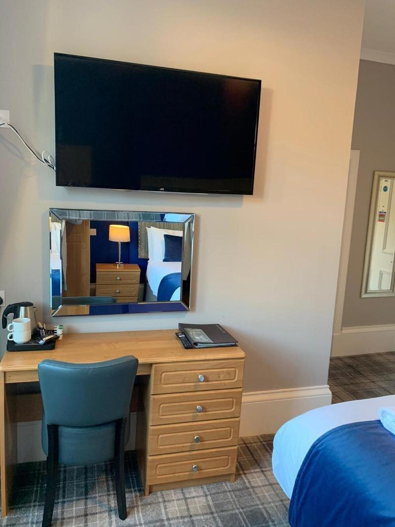 The Waverley Hotel