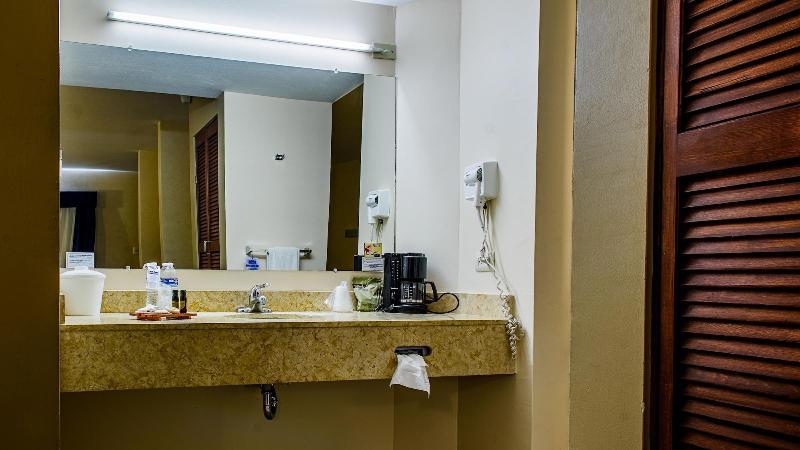 American Inn Hotel & Suites Delicias