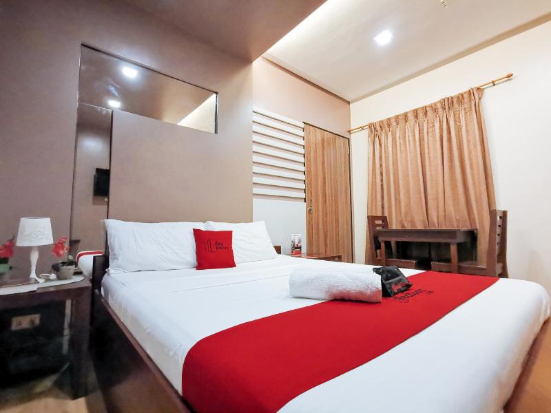 Reddoorz Plus Near Robinsons Place Gensan