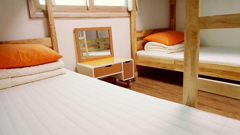 Gangneung Ing Guesthouse - Hostel