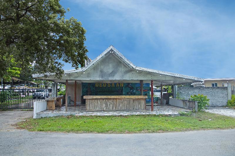 Capital O 90557 Dedsaan Beach Village