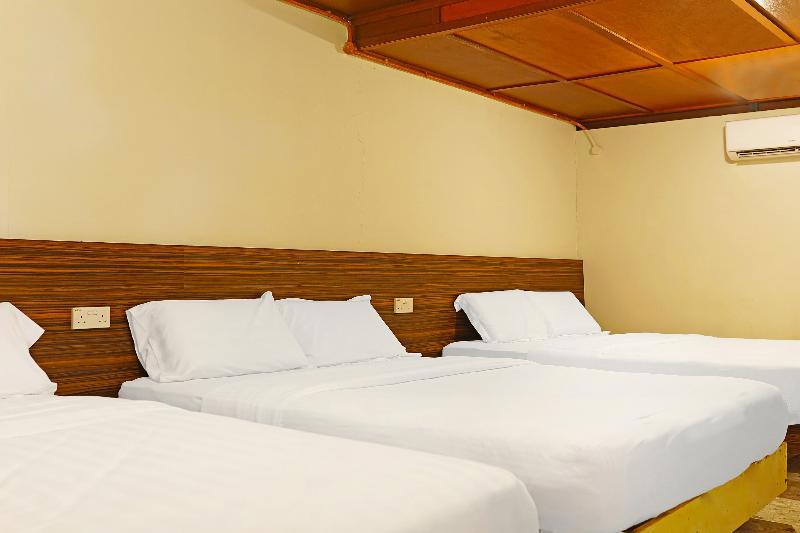 Capital O 90557 Dedsaan Beach Village