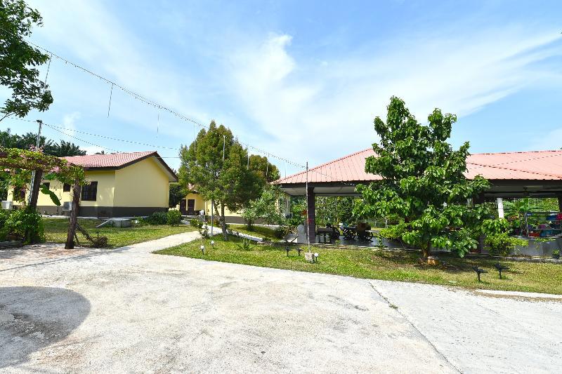 Capital O 90558 My Daddy Farm Chalet