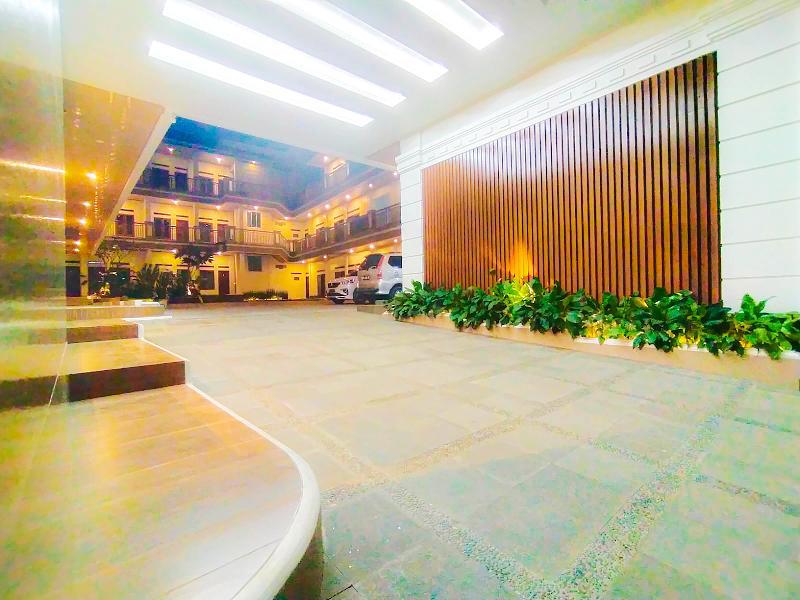 Hometown Residence