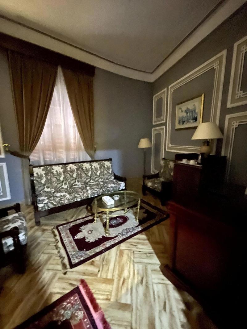 Cosmopolitan Hotel