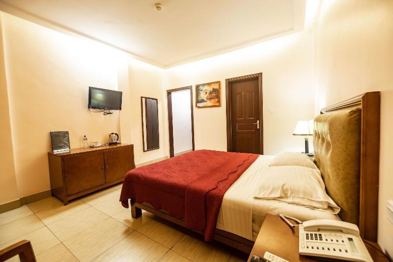 Bravia Eco Hotels