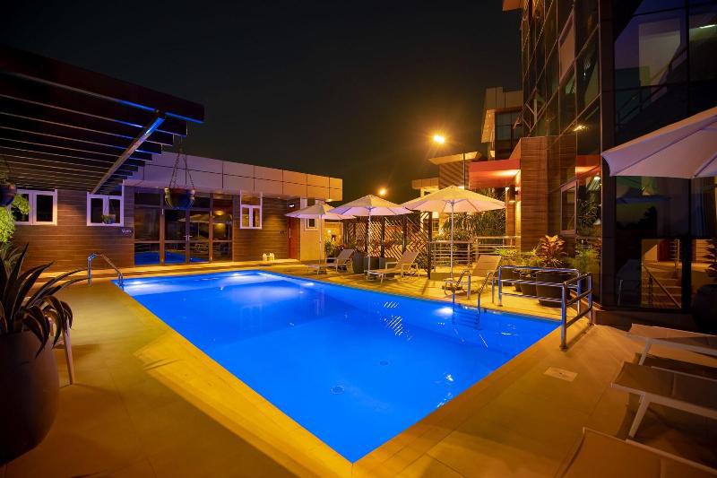 Blackwood Hotel And Apartments