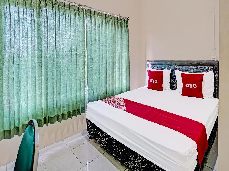 Oyo 91572 Kost Esklusif Barokah