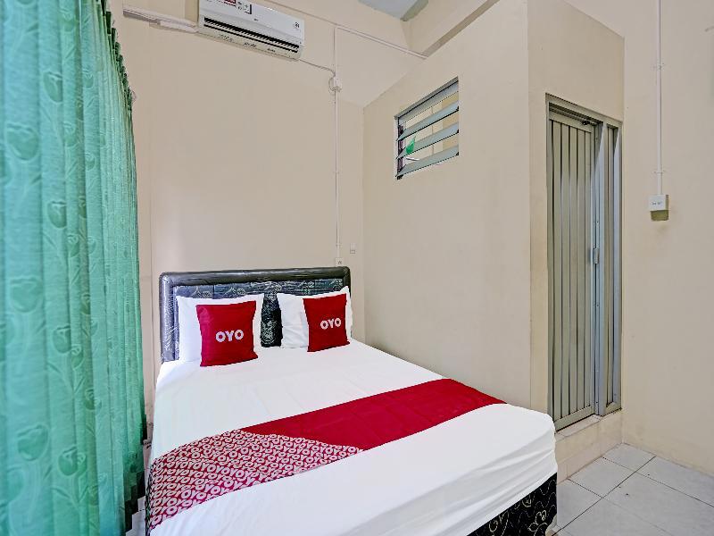 Oyo 91572 Kost Esklusif Barokah
