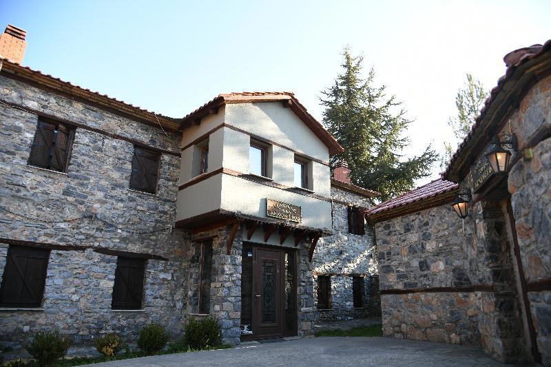 Archontiko Tarsouna