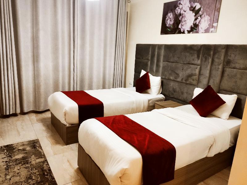 Golden Hotel