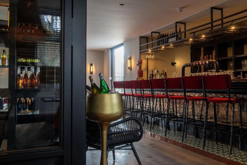 Boutique Hotel Four
