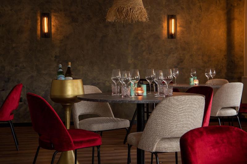 Boutique Hotel Four