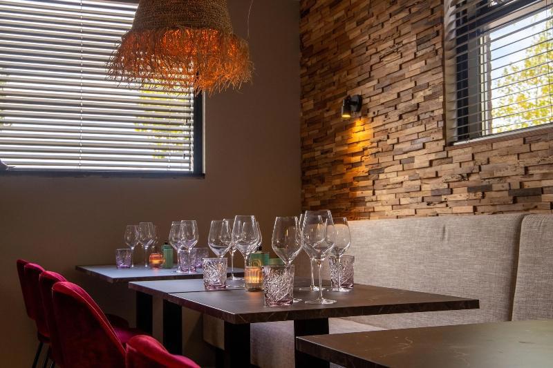 Boutique Hotel Four
