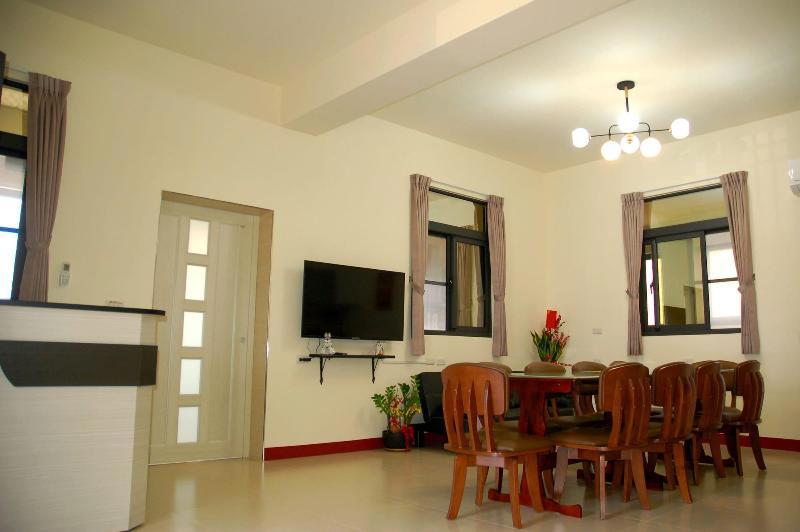 Eliza Inn