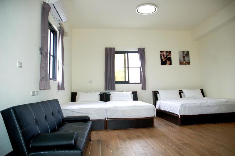 Eliza Inn