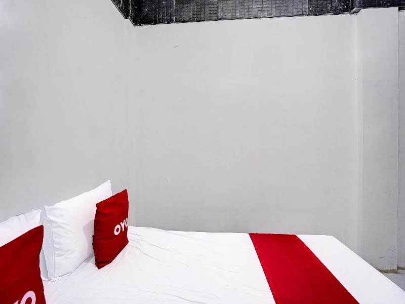 Oyo 91612 Villa A1