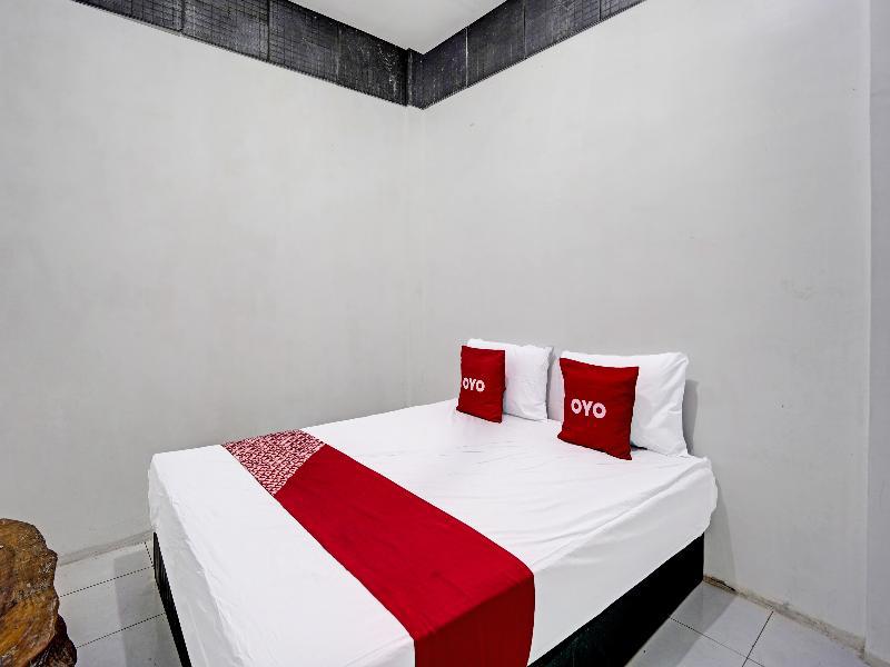 Oyo 91612 Villa A1