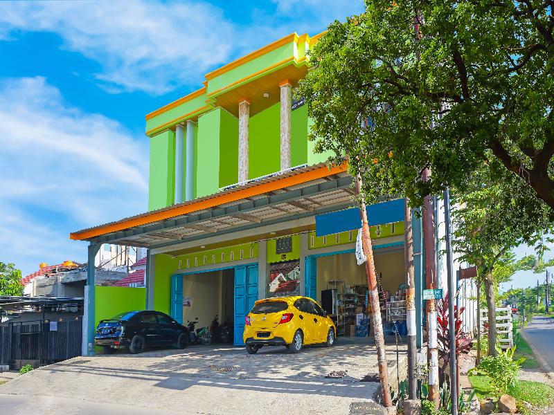 Oyo 91668 Homestay Anitha Syariah Makassar