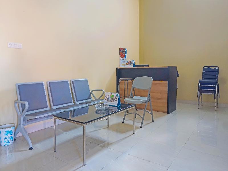 Oyo 91668 Homestay Anitha Syariah Makassar