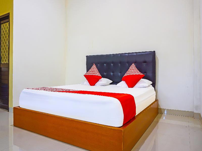 Oyo 91668 Homestay Anitha Syariah Makassar