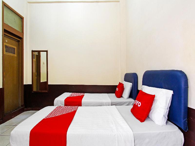 Oyo 91354 Hotel Mutiara