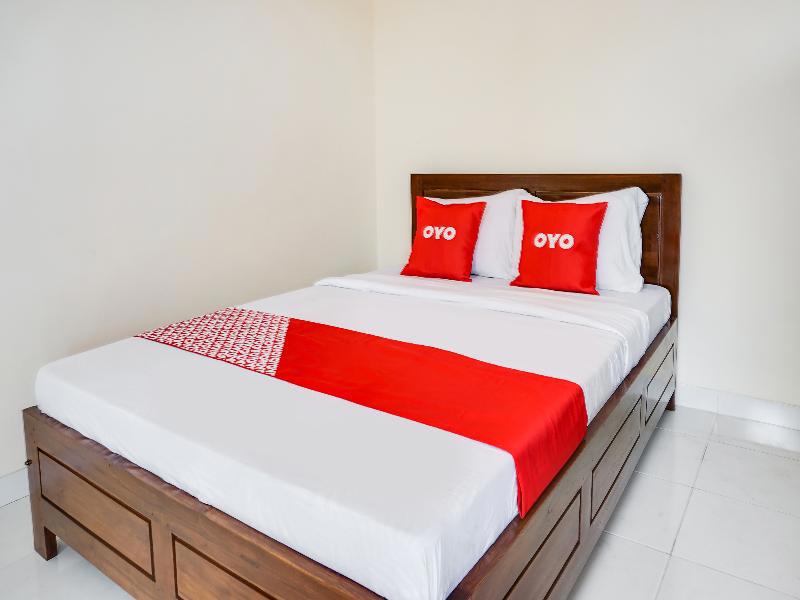 Oyo Life 91569 Omah Wijaya Kusuma Syariah
