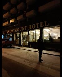 Snow Mount Hotel