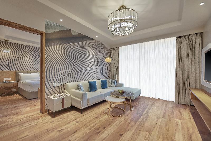 Doubletree By Hilton Varanasi