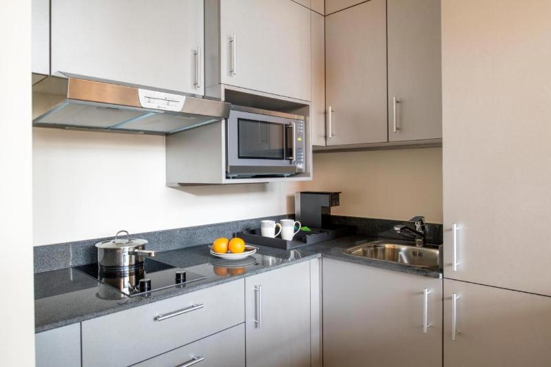 Adagio Doha