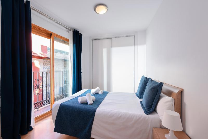Apartamentos Globus By Be Alicante