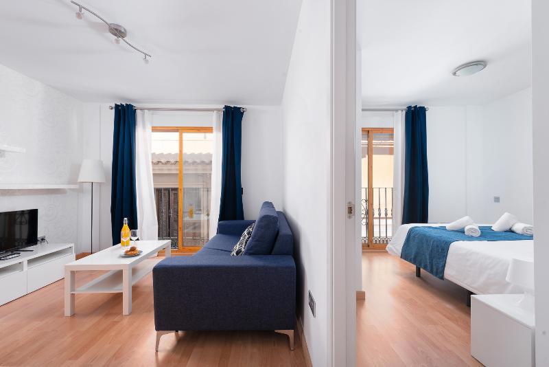 Apartamentos Globus By Be Alicante