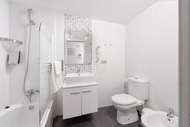 Apartamentos Globus By Be Alicante