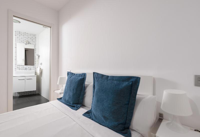 Apartamentos Globus By Be Alicante