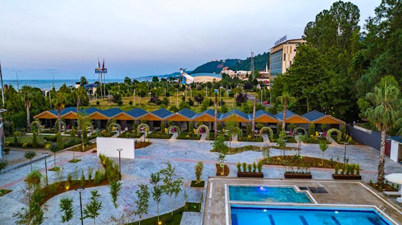 Green Palace Suite Hotel