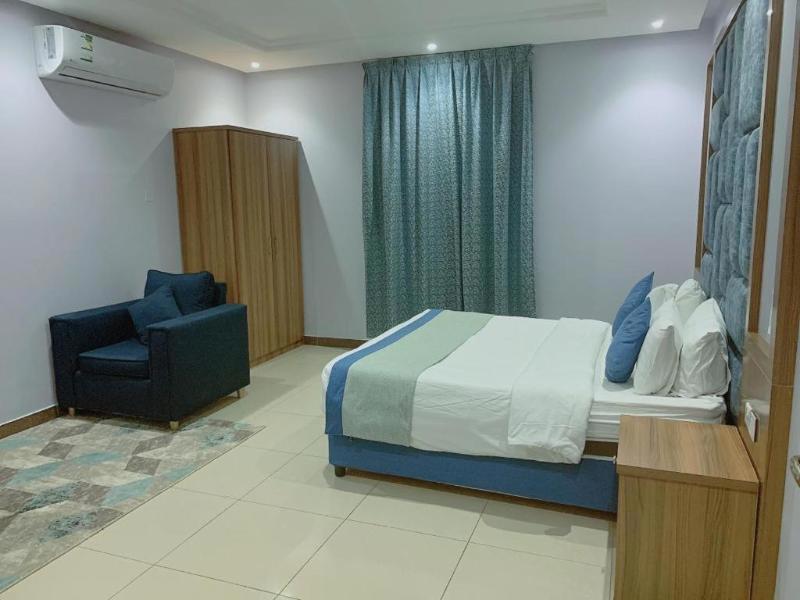 Al Muteb Suites Al Yasmeen