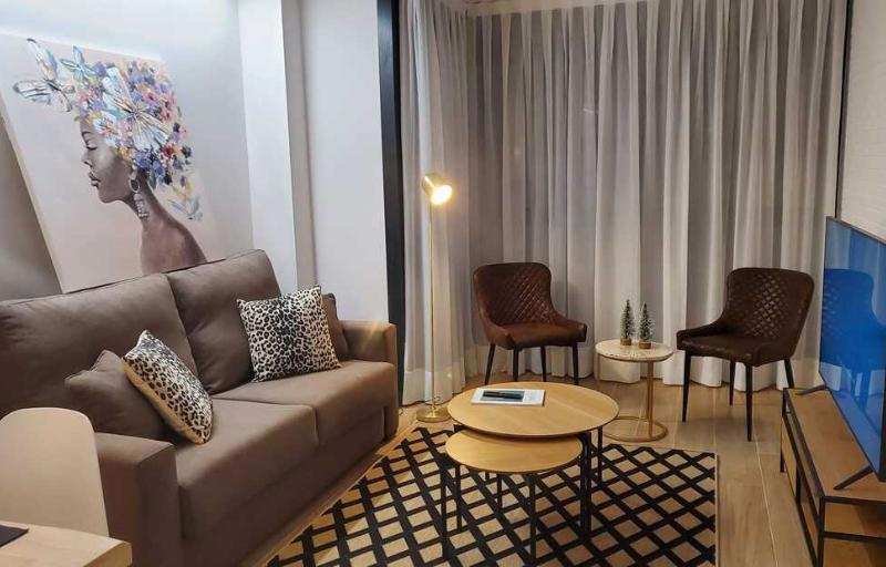 Cies Luxury Suitel Lily Rodsen - Love Your Stay