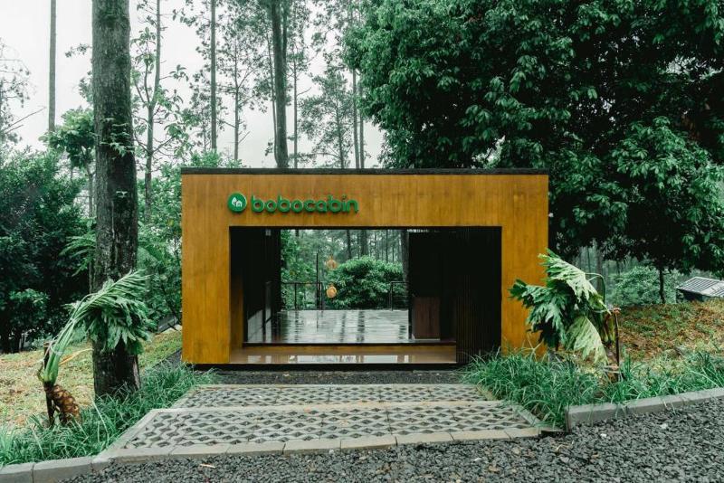 Bobocabin Pacet