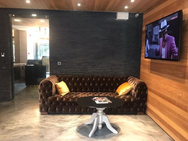 Hotel Kurucesme Business