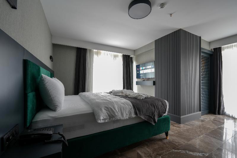 Hotel Kurucesme Business