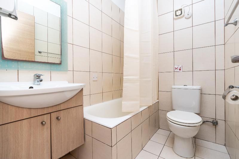 Flora Hotel Apartments