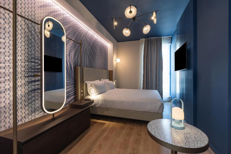 Boutique Hotel Martini 17 galeri fotoğrafı