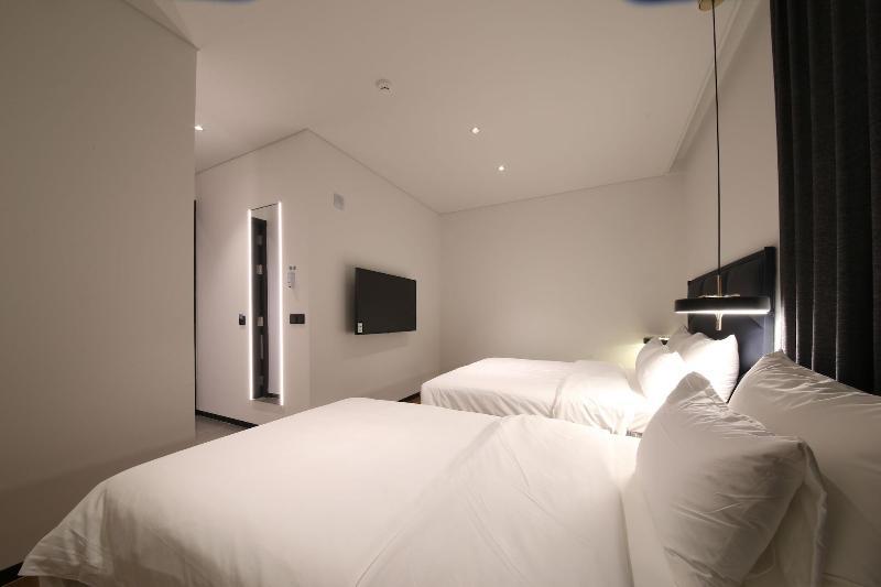 Neulpum Hotel