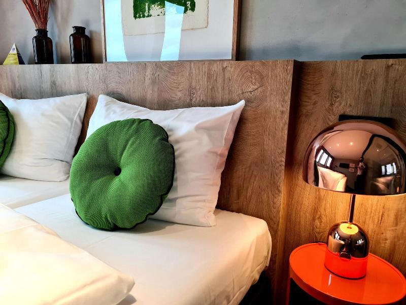 KONCEPT Hotel International galeri fotoğrafı